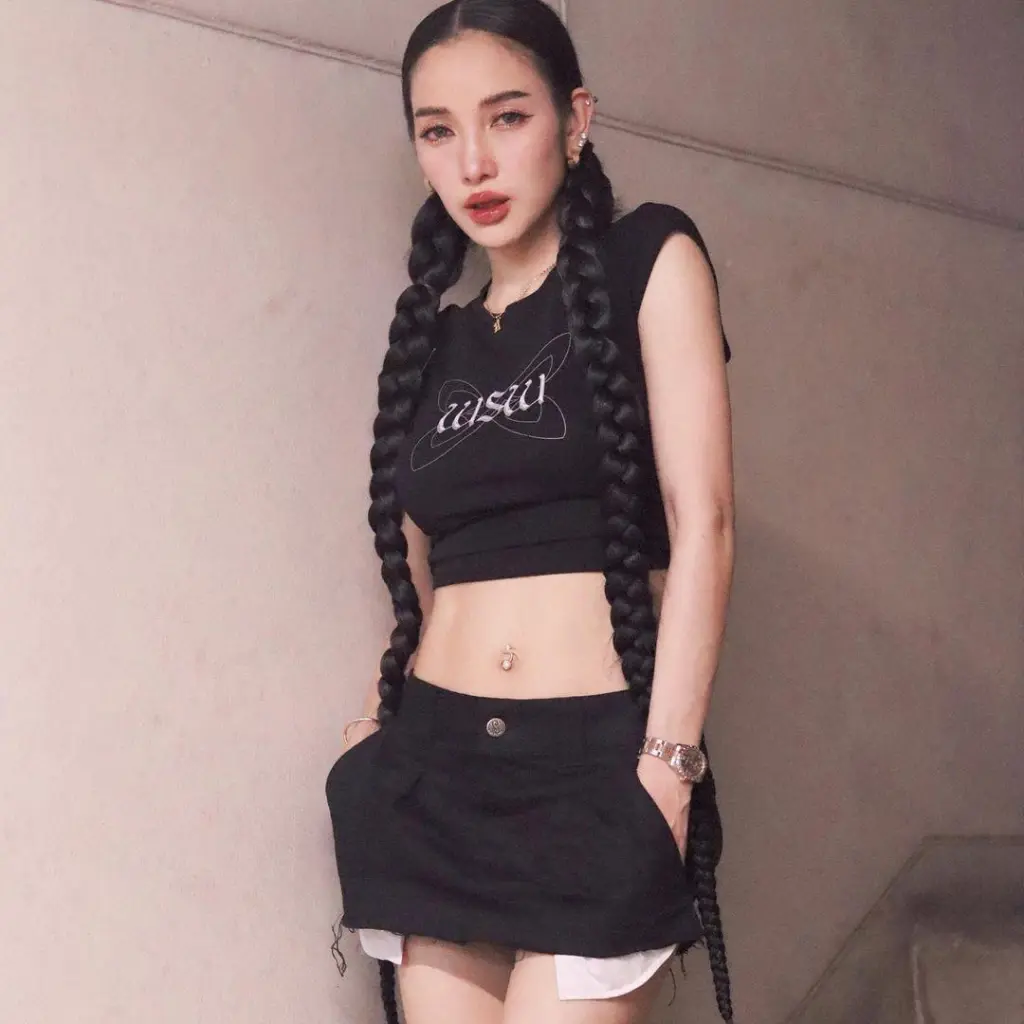 ไม่โสดแล้วจ้า “แพท ณปภา” คบเด็กวัย 22 ควงหนุ่มหล่อดีกรีหมอ โชว์สเต็ปเต้นคู่