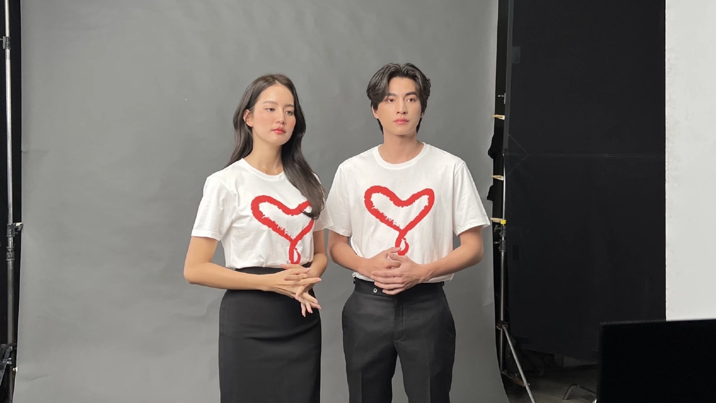 หนุ่มกลัฟ-สาวโบว์