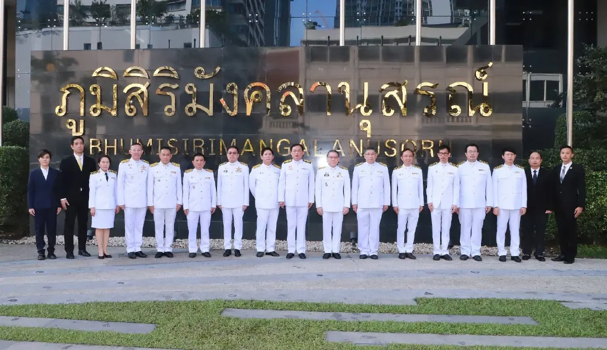 รมต.สำนักนายกฯ นำหน่วยงานในสังกัด ถวายพระพร “พระองค์ภา” ให้ทรงหายประชวร