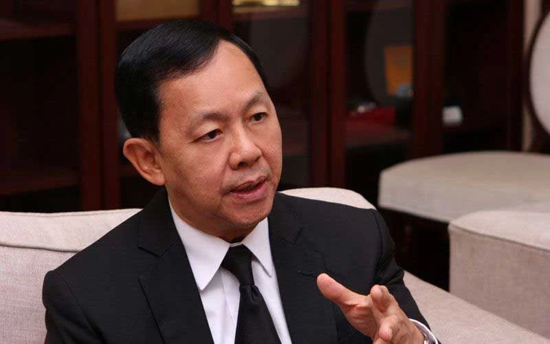 พล.ต.อ.วัชรพล ประสานราชกิจ  ประธานป.ป.ช