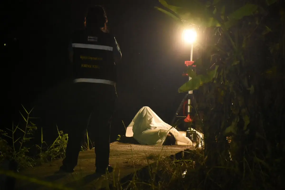 ดวลปืนสนั่น ตำรวจ ปส. วิสามัญฯ เอเย่นต์ค้ายาไอซ์ เหิมคิดยิงสู้แหกด่าน