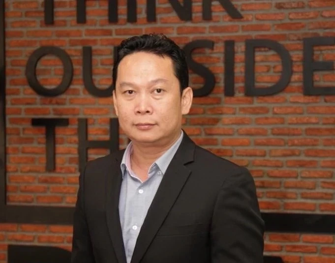 สุรเชษฐ กองชีพ กรรมการผู้จัดการ บริษัท ฟินิกซ์ พร็อพเพอร์ตี้ ดีเวลลอปเม้นท์ แอนด์ คอนซัลแทนซี่ จำกัด