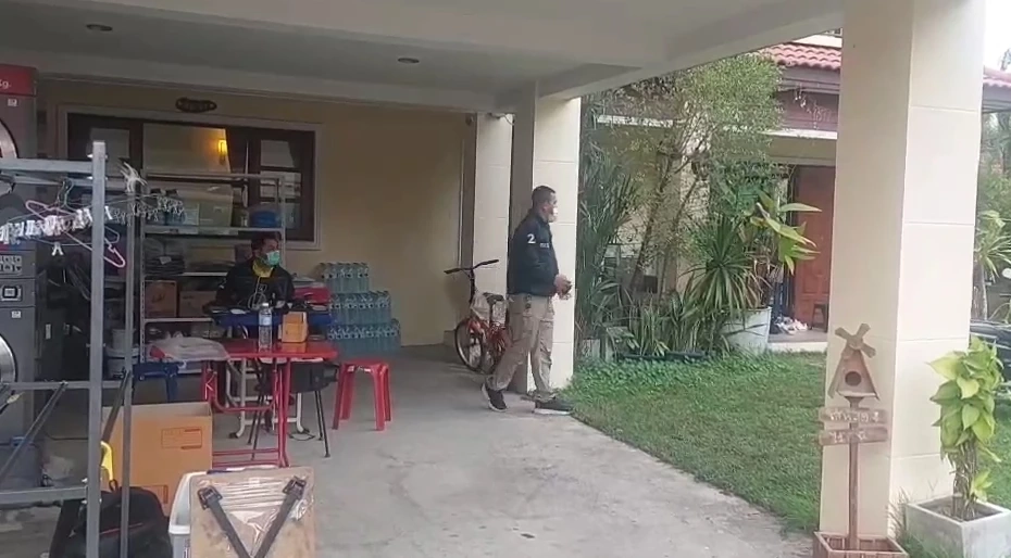 เจ้าหน้าที่ ค้นบ้าน อดีตดารายุค90 หลอกลวงขายอาหารเสริม