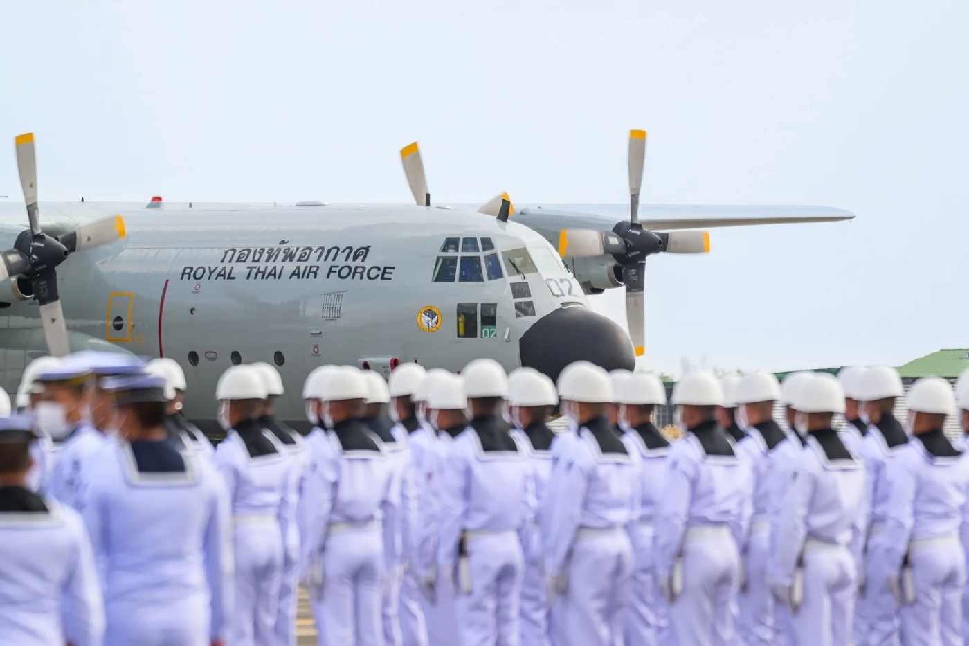 ญาติน้ำตานอง พิธีศพ 11 ร่าง โศกนาฏกรรม "ร.ล.สุโขทัย"