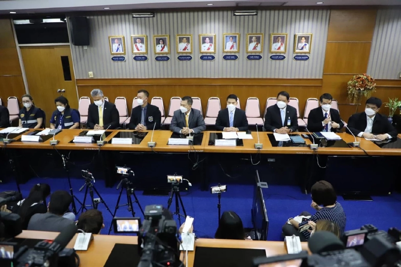 ดีเอสไอ แถลงยุบชุดปฏิบัติการด้านการข่าว