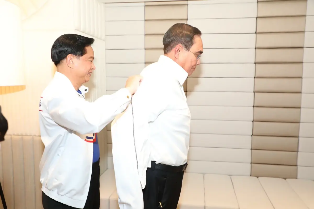 "รทสช." เผชิญ 7 โจทย์ยากหลัง"บิ๊กตู่"ร่วมทัพ