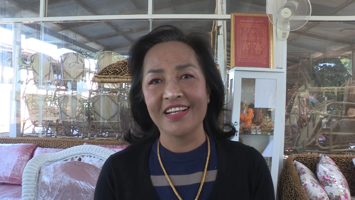 สานความฝันพ่อ สาวโคราชทำโรงงานหวาย ช่วยสร้างอาชีพให้ชุมชน