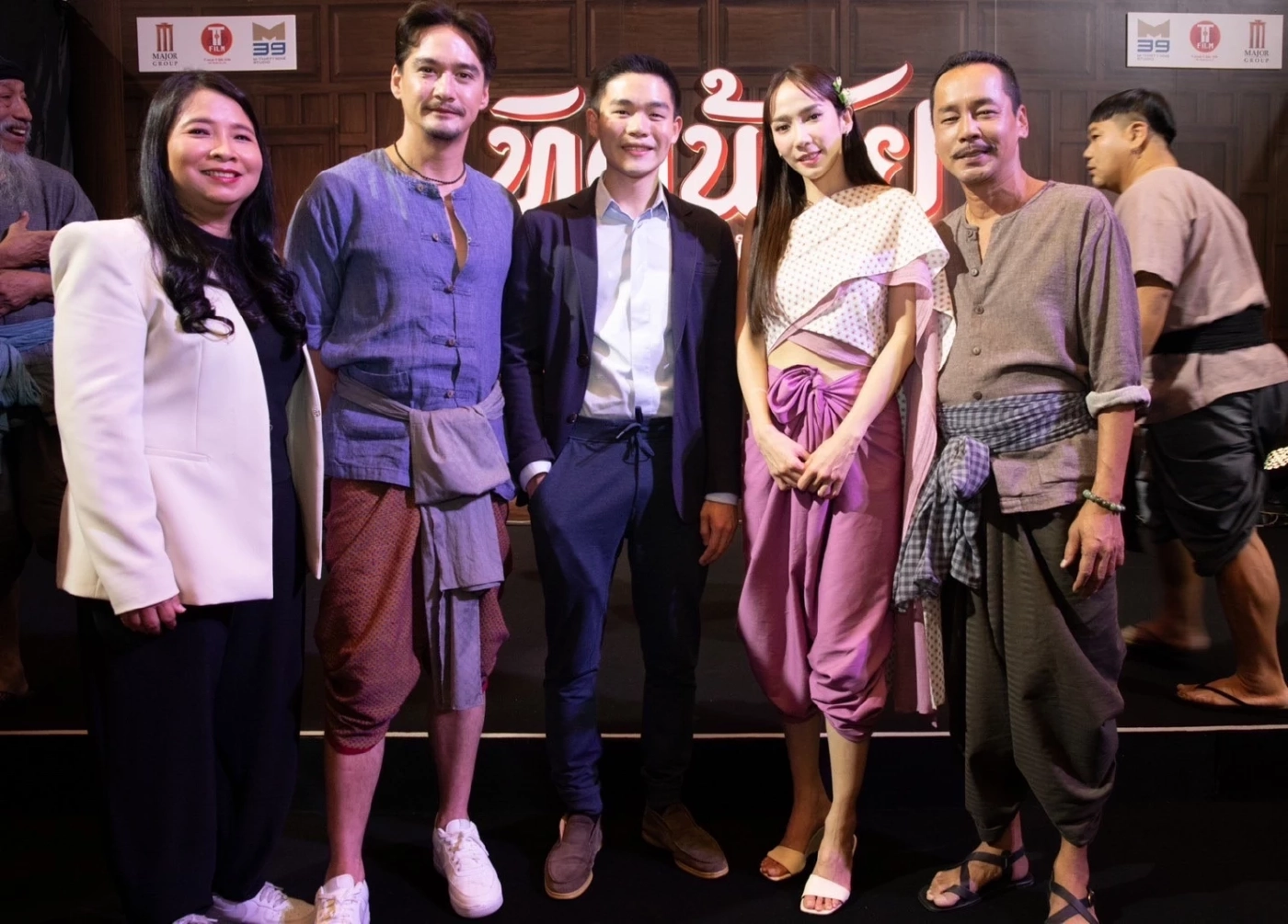 ภาพยนตร์เรื่อง ทิดน้อย 