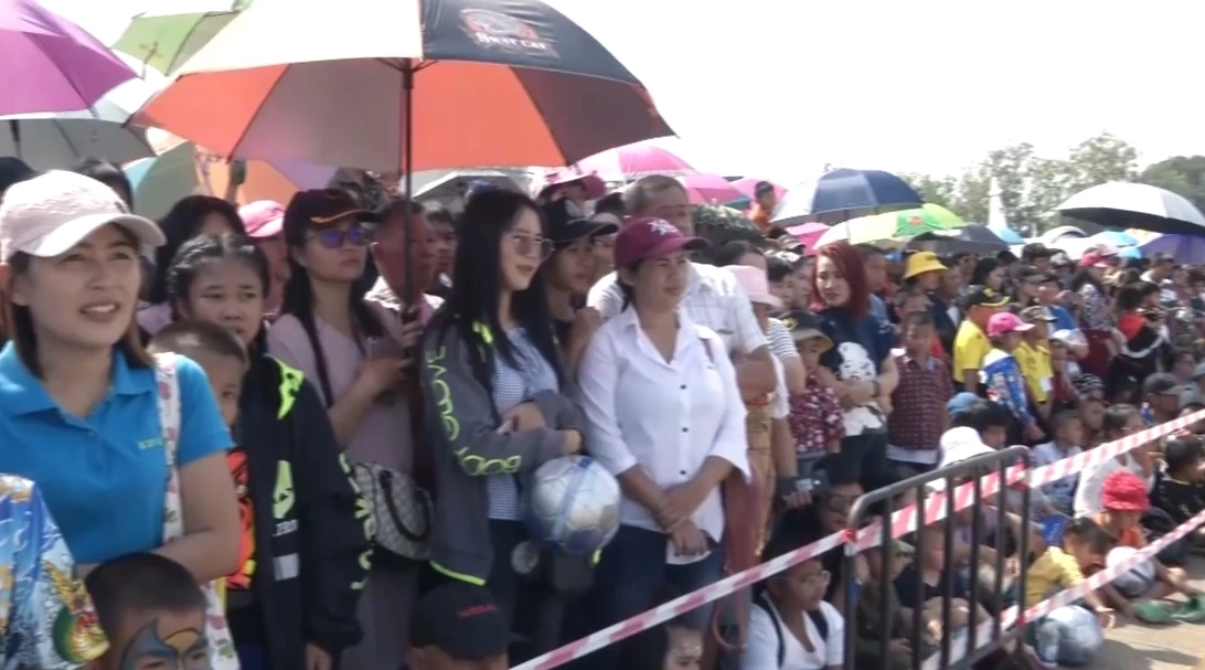 "กองบิน 1 โคราช" จัดเต็มงานวันเด็ก ชวนดู F-16 บินโชว์สร้างแรงบันดาลใจเด็กไทย