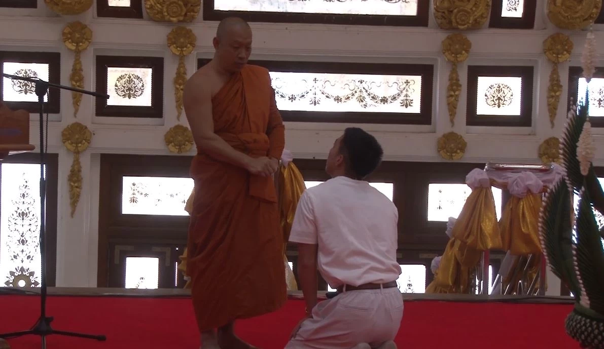 "โตโน่" ถือฤกษ์ปลงผมบวช ได้ฉายา "สุทธิสัทโธ" แปลว่า ผู้มีจิตบริสุทธิ์