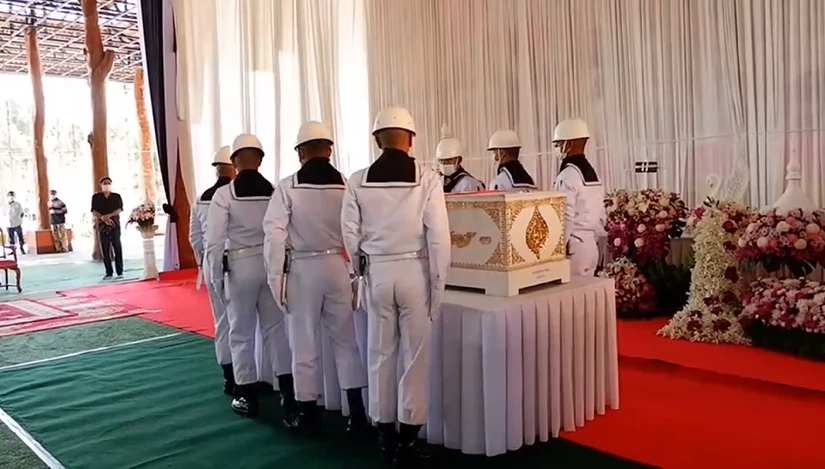 ร่าง "หมอแชมป์" ฮีโร่ช่วยเพื่อนทหารรอด กลับถึงบ้านเกิดระยองแล้ว