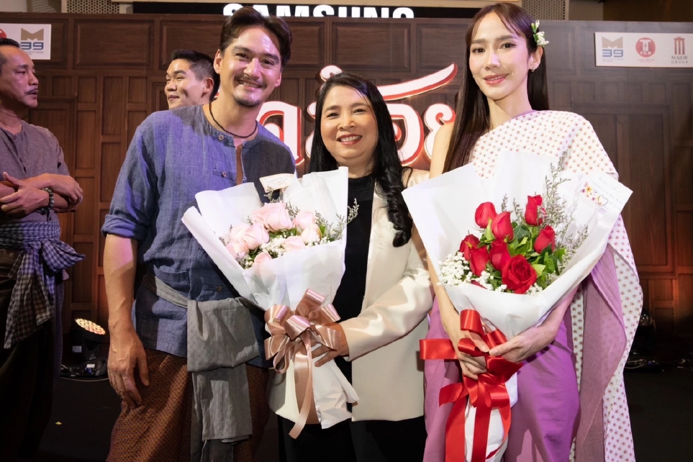 ภาพยนตร์เรื่อง ทิดน้อย 