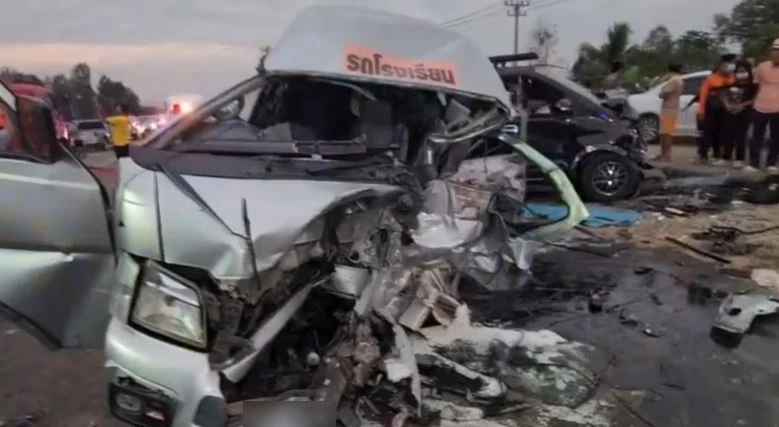 เสียชีวิตเพิ่มอีก 1 เหยื่ออุบัติเหตุรถรับส่งนักเรียน จ.พิจิตร