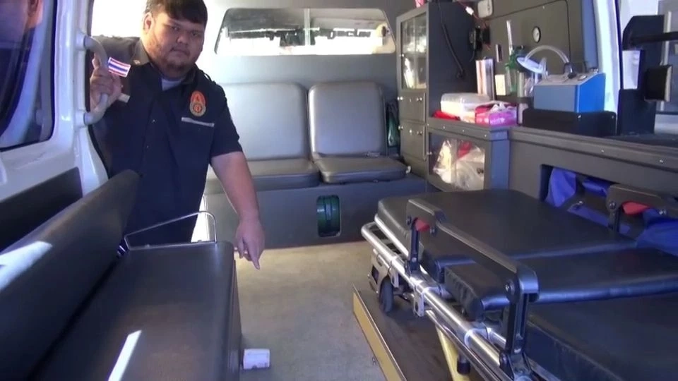 ชื่นชม! กู้ภัยน้ำใจงาม เก็บเงินหมื่นของผู้ป่วยได้ ส่งคืนเจ้าของ