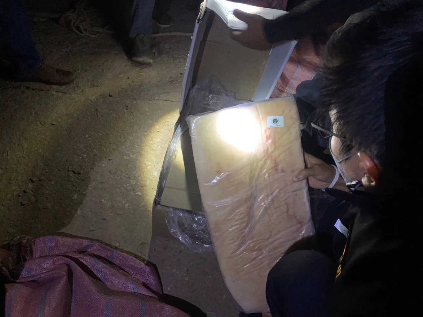 นรข.เชียงราย ยึดเนื้อหมูลอบนำเข้าจากแม็กซิโก หวั่นแพร่เชื้ออหิวาต์ ASF