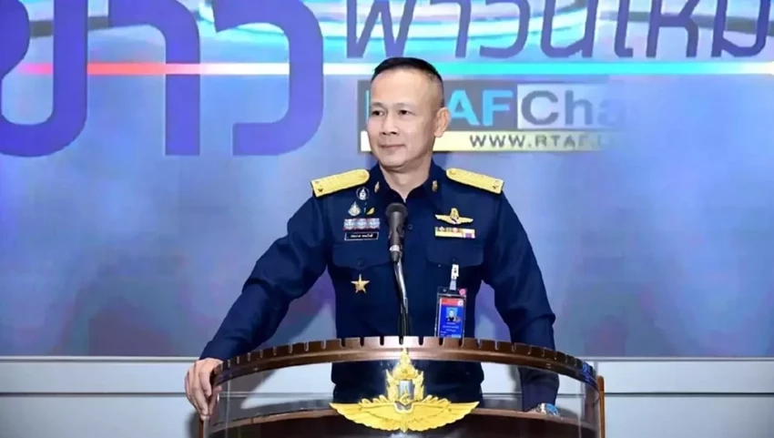 พล.อ.ต.ประภาส สอนใจดี โฆษกกองทัพอากาศ 