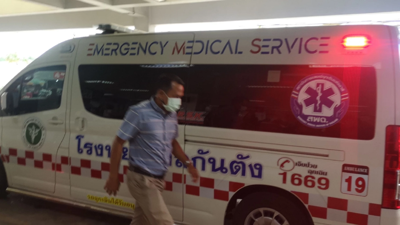 ด่วน! หาม "นริศ ขำนุรักษ์" ส่ง รพ.หลังวูบหมดสติ