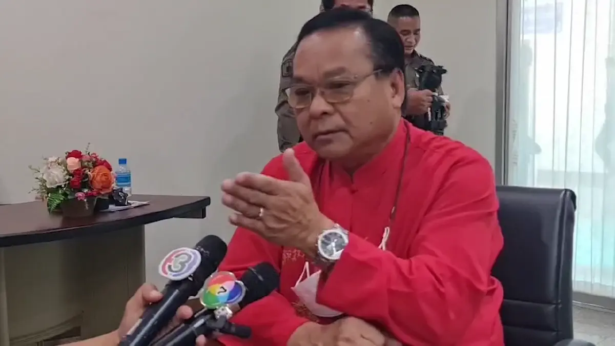 นายกเทศมนตรีตำบลลาดยาว
