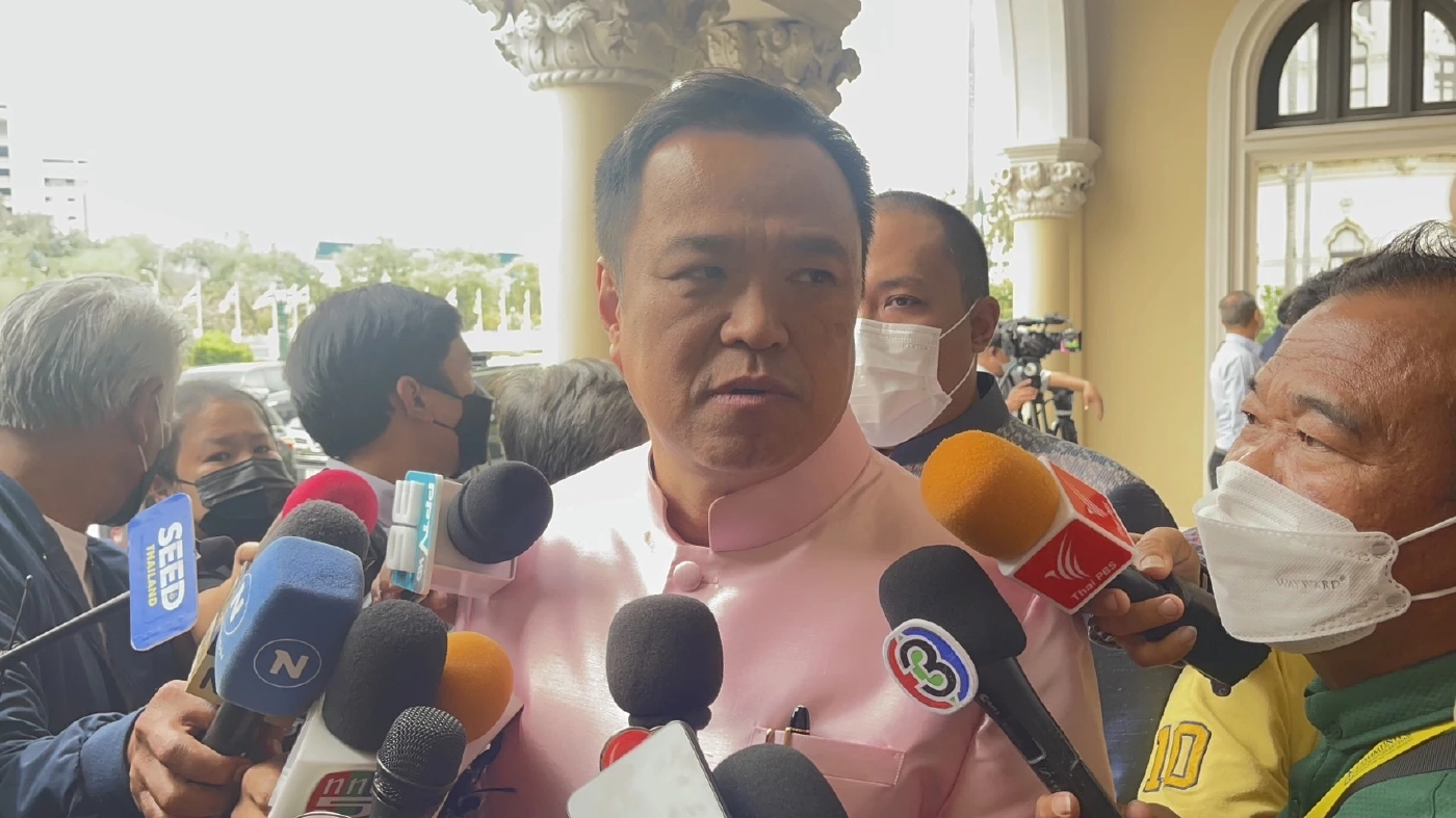 “อนุทิน” ยันพยาบาลดื่มเบียร์ โรงพยาบาลเอกชน ลงโทษอยู่ที่ “นายจ้าง”