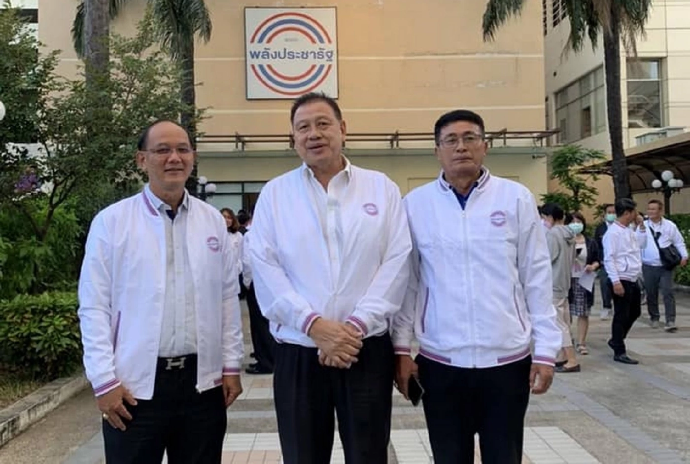 "ศรีสมร" ย้ายซบ "พปชร." ย้ำตัดสินใจดีแล้ว เดินหน้าลุยงานการเมือง