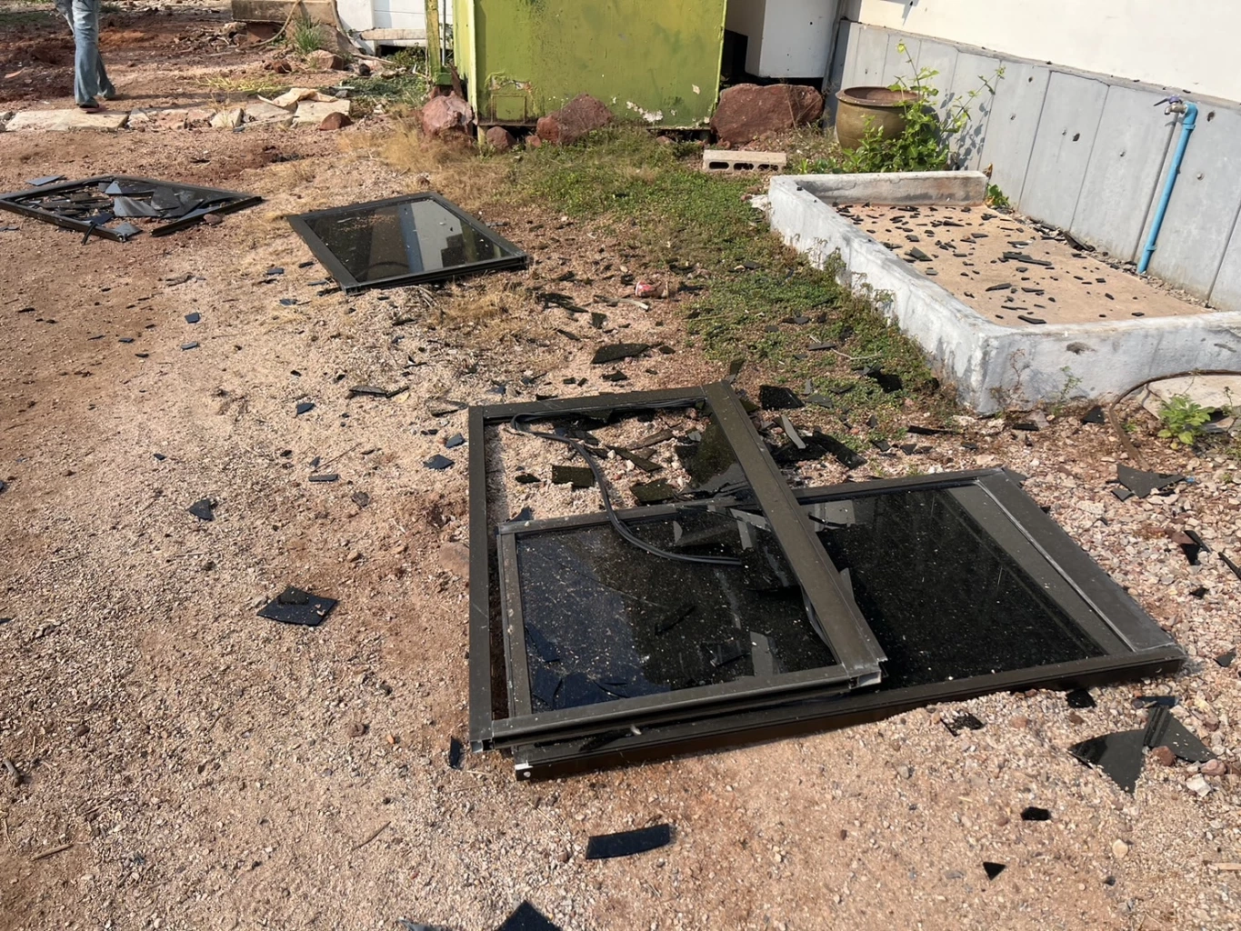 พบผู้เสียชีวิตแล้ว 2 ศพ เรือบรรทุกน้ำมันระเบิด ขณะจอดซ่อม ยังสูญหายอีก 2 คน