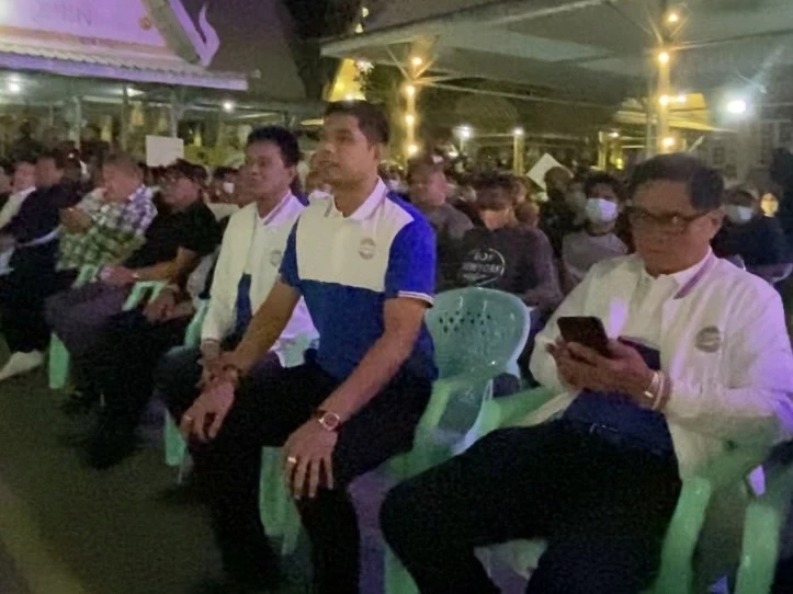 "ลุงป้อม"วีดีโอคอล แนะนำตัวผู้สมัครเลือกตั้ง ส.ส.อยุธยาสู้"เลือกตั้ง66"