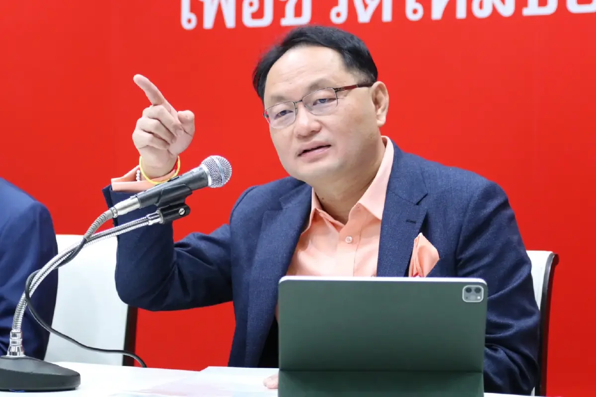  ยุทธพงศ์ จรัสเสถียร ส.ส.มหาสารคาม และรองหัวหน้าพรรคเพื่อไทย 