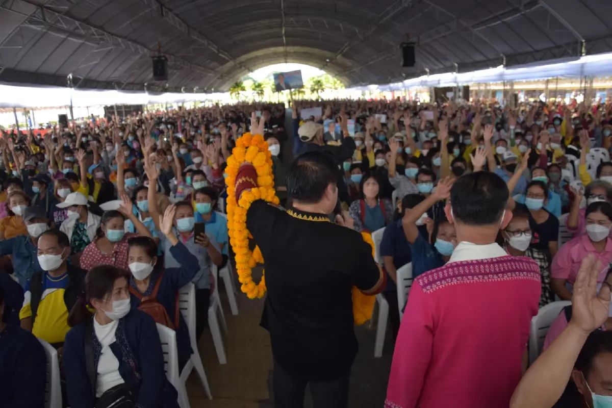 ร.อ.ธรรมนัส พรหมเผ่า ส.ส.พะเยา พรรคเศรษฐกิจไทย