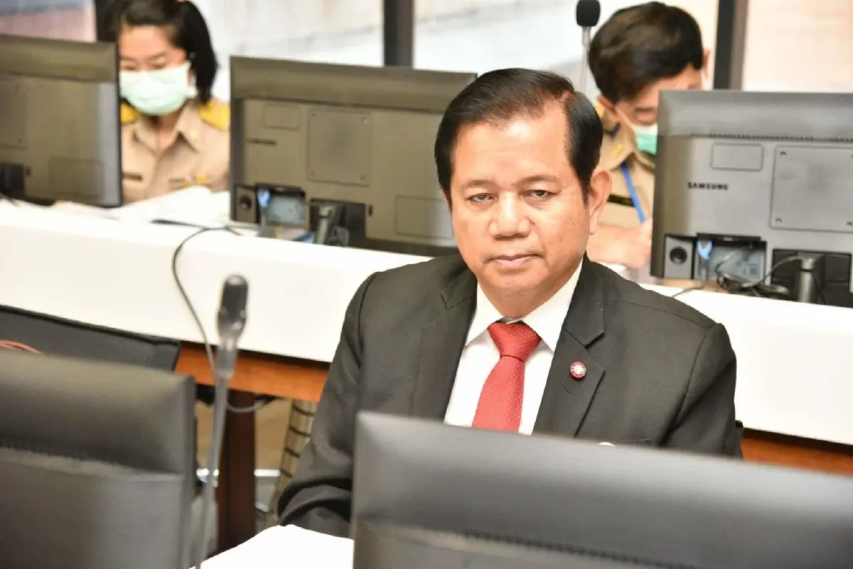 “ชวลิต” จ่อทิ้ง "เพื่อไทย" คาดซบพรรค “หญิงหน่อย”
