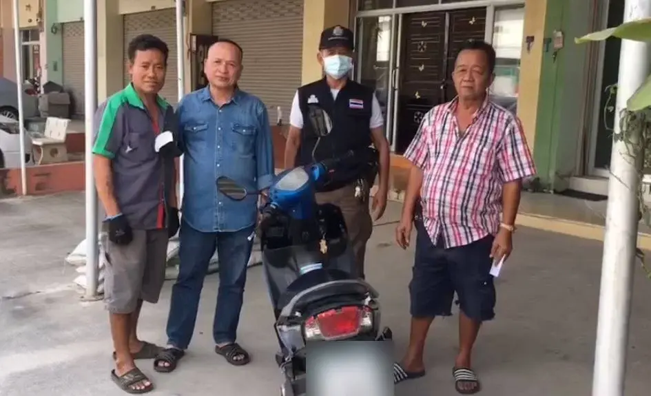 ลุงสุดดีใจ จยย.หาย 3 วันได้คืน ที่แท้ถูกสาวสติไม่ดีเข็นไปร้านซ่อม