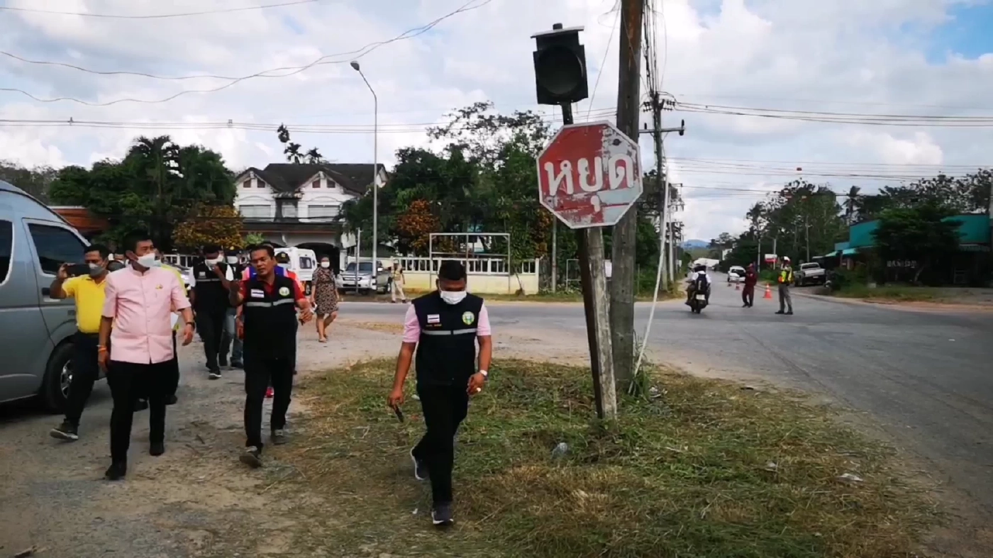 ผู้ว่าฯตรัง ลงมาดูเองสี่แยกอันตราย สั่งแก้ปัญหาด่วนภายใน 3 วัน