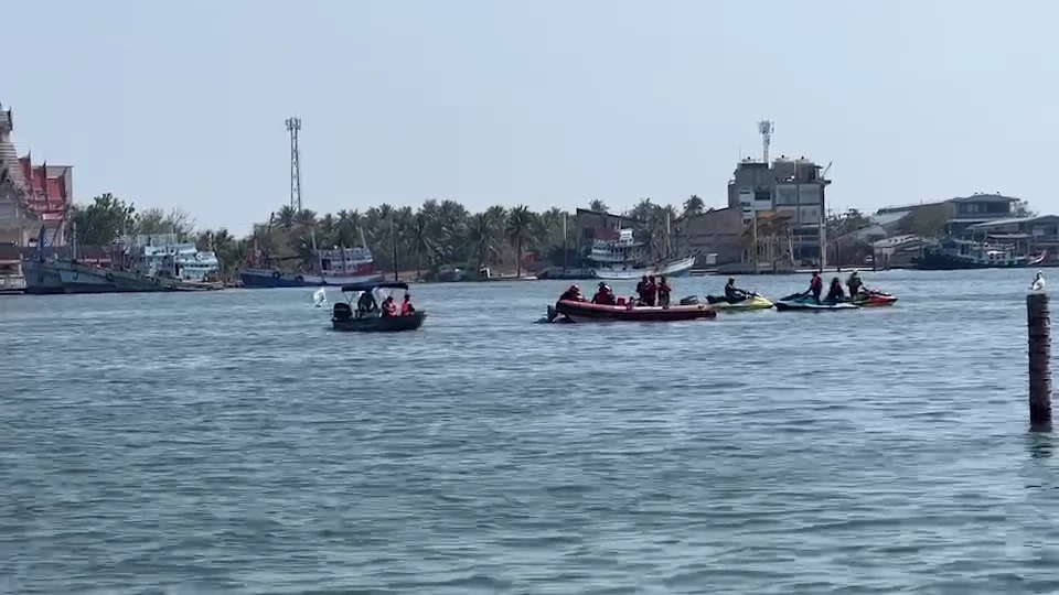 เร่งค้นหาผู้สูญหายอีก 3 ราย จากเหตุเรือระเบิดที่จ.สมุทรสงคราม