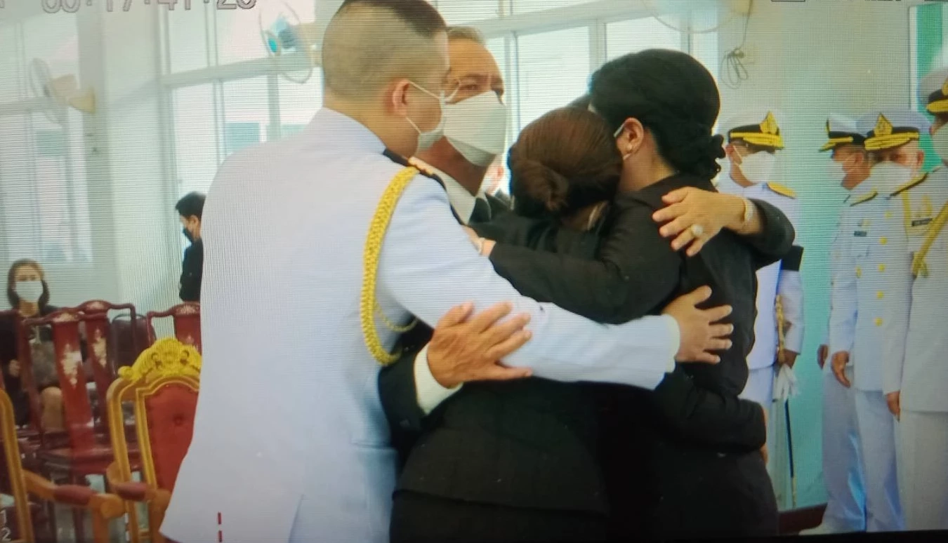 ครอบครัวของ "ต้นเรือพลับ"