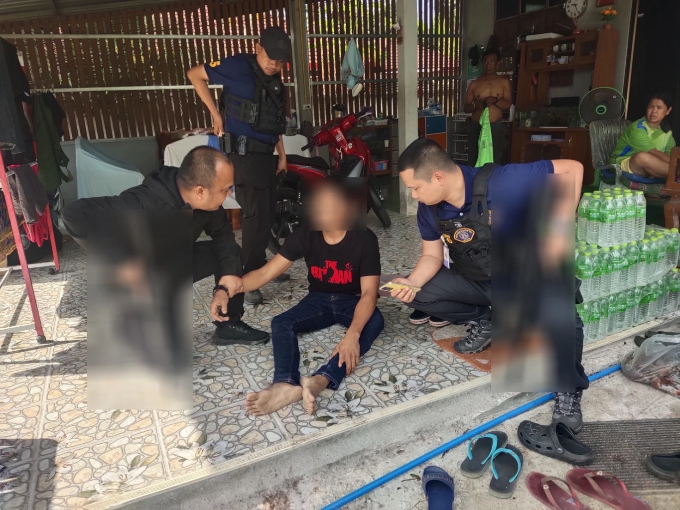 กองปราบรวบ 2 คนร้าย รับจ้างเด็ดหัว ส.อบต.อิปัน มือปืนไหวตัวหนีรอด