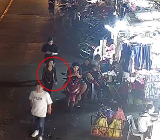 เปิดภาพสาวไต้หวัน หลังออกจากด่าน เดินถือบุหรี่ไฟฟ้า เที่ยวตลาดห้วยขวาง