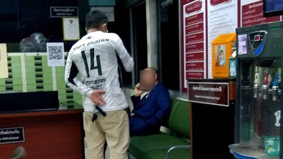 วันเกิดเหตุก่อนตำรวจ ปล่อยตัวคนขับเบนท์ลีย์กลับ โดยไม่ตรวจแอลกอร์ฮอล์