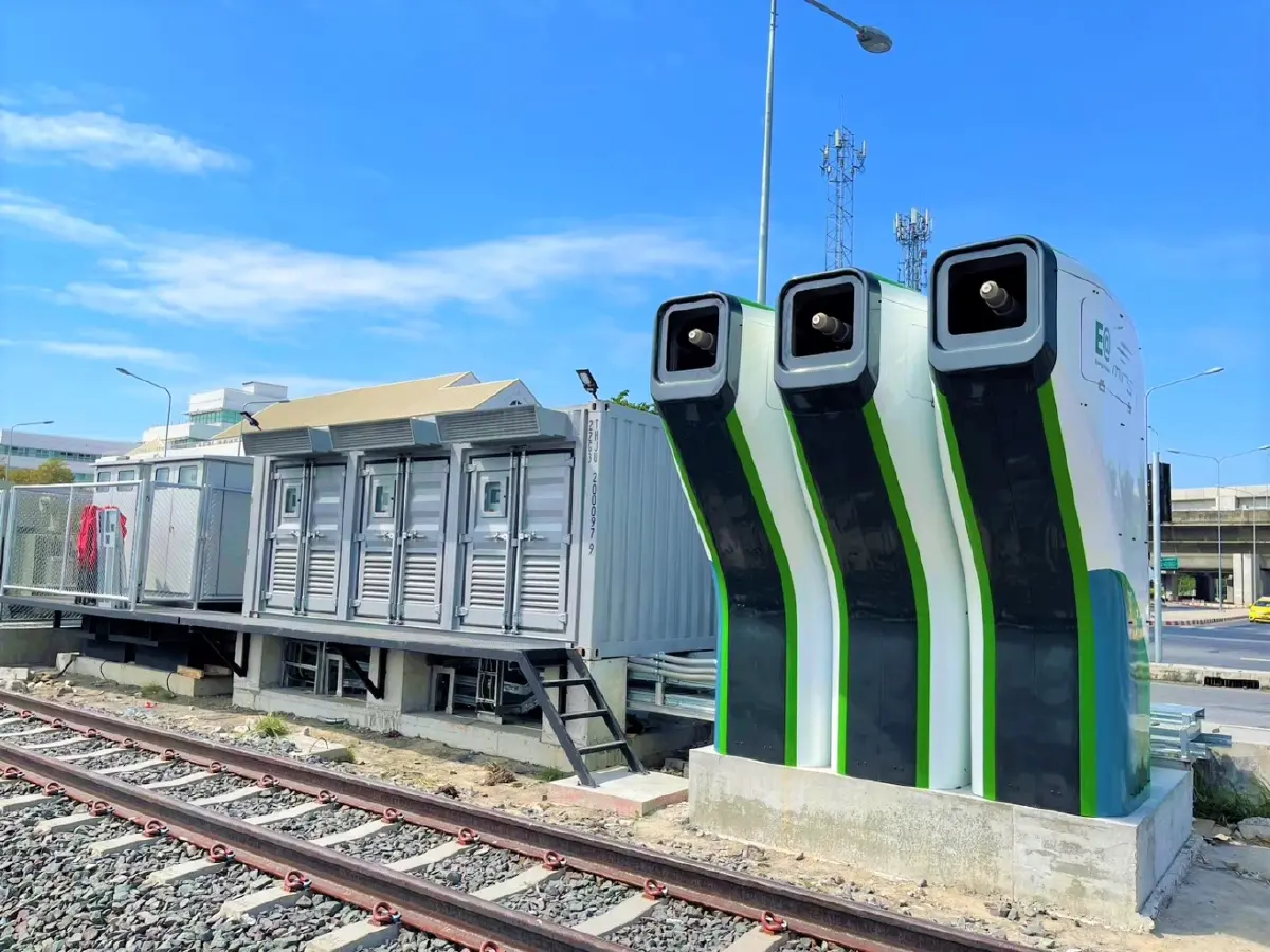 EA ส่งหัวรถจักรไฟฟ้าพลังงานแบตเตอรี่ ‘MINE Locomotive’ ทดลองวิ่งจริงสู่สถานีกลางกรุงเทพอภิวัฒน์ ผลักดันระบบรางไทยเพื่อสิ่งแวดล้อมอย่างยั่งยืน