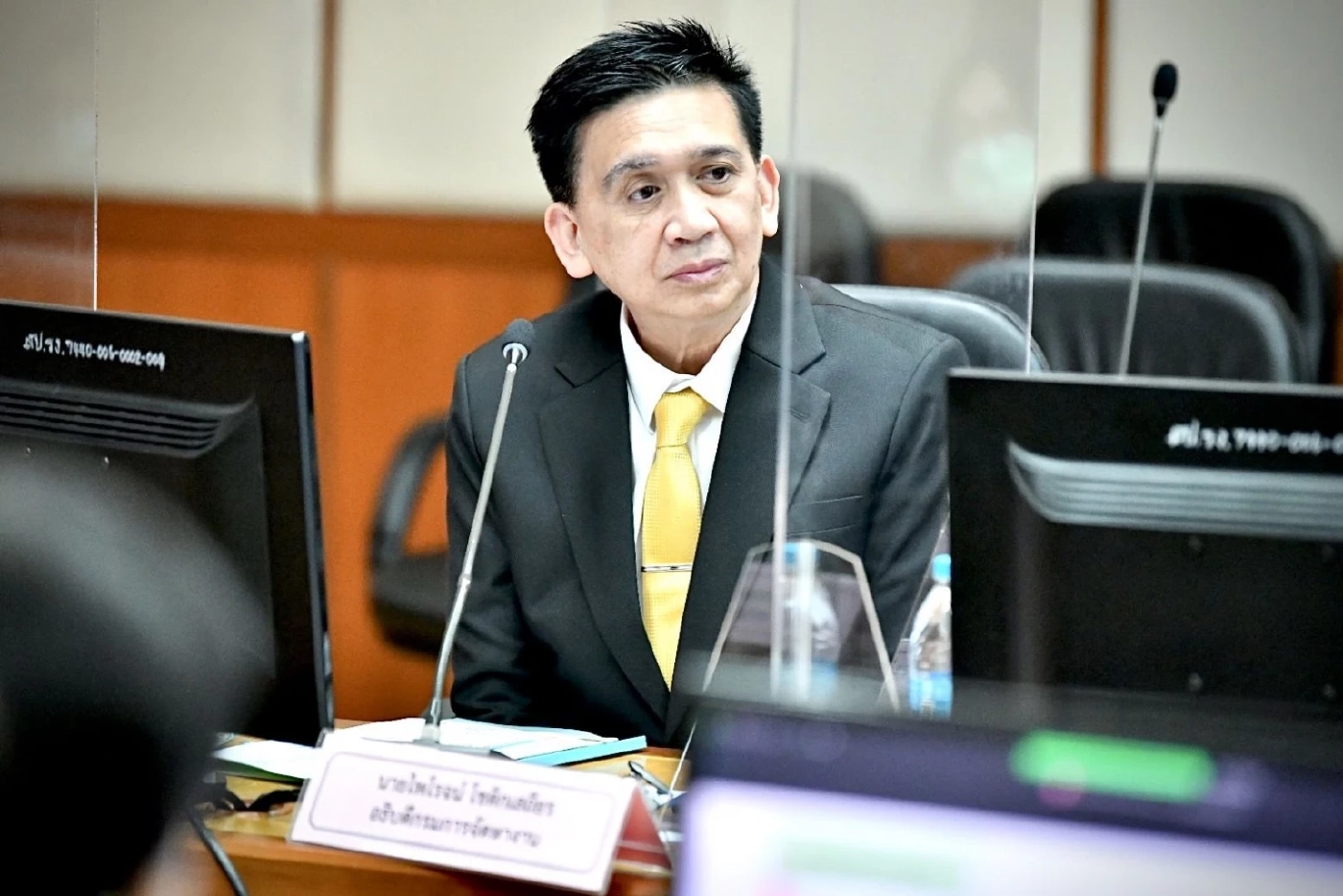 นายไพโรจน์ โชติกเสถียร อธิบดีกรมการจัดหางาน