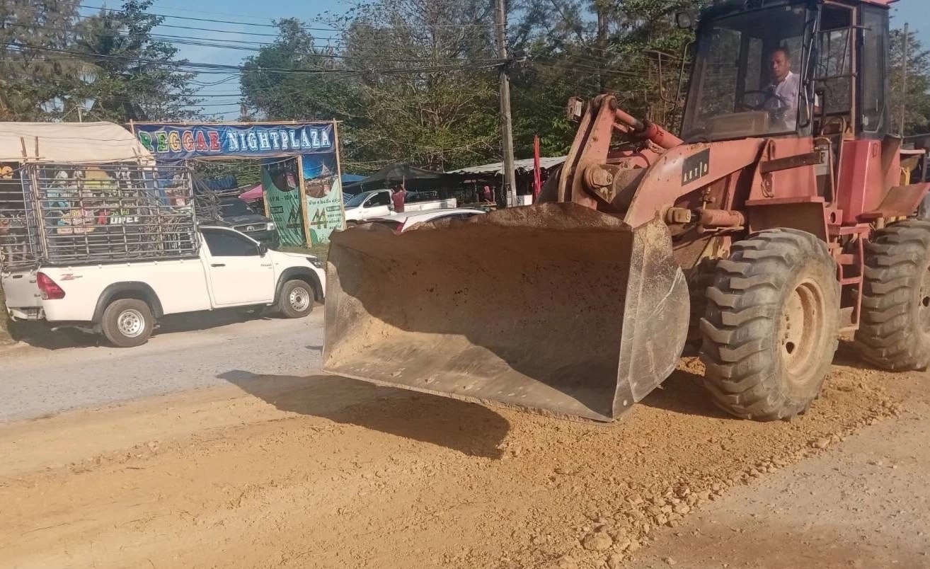 โยธาฯ แจงก่อสร้างถนนเกาะลันตาล่าช้า เหตุติดปัญหาเคลียร์พื้นที่และโควิด