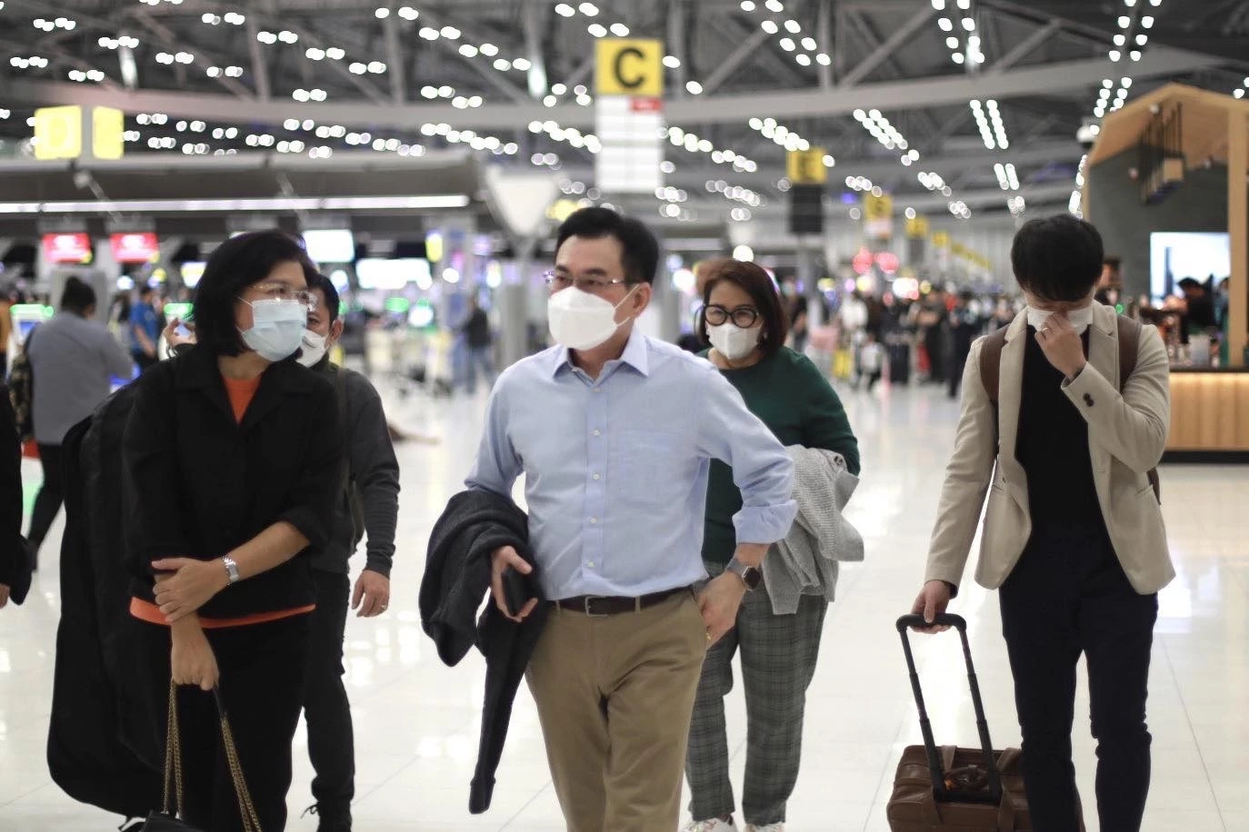 “จุรินทร์” นำทัพ "ปชป." ถึงโคราช เตรียมเปิดตัวผู้สมัคร ส.ส. อีสาน 28 ม.ค. นี้