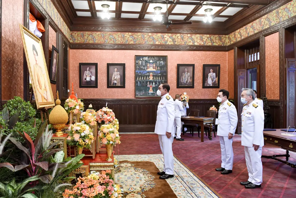 “นายกฯ” และภริยา ถวายพระพรสมเด็จพระเจ้าลูกเธอ เจ้าฟ้าสิริวัณณวรีฯ