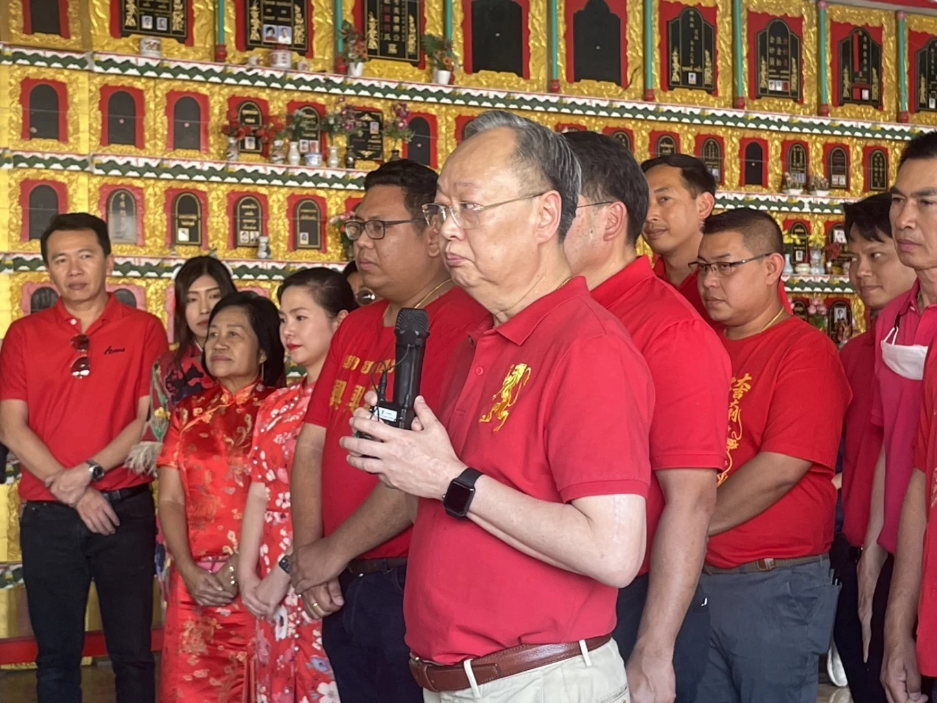 “อุตตม” นำทีมลงพื้นที่ตลิ่งชัน เปิดตัวหมอแมพ ว่าที่ผู้สมัคร ส.ส.