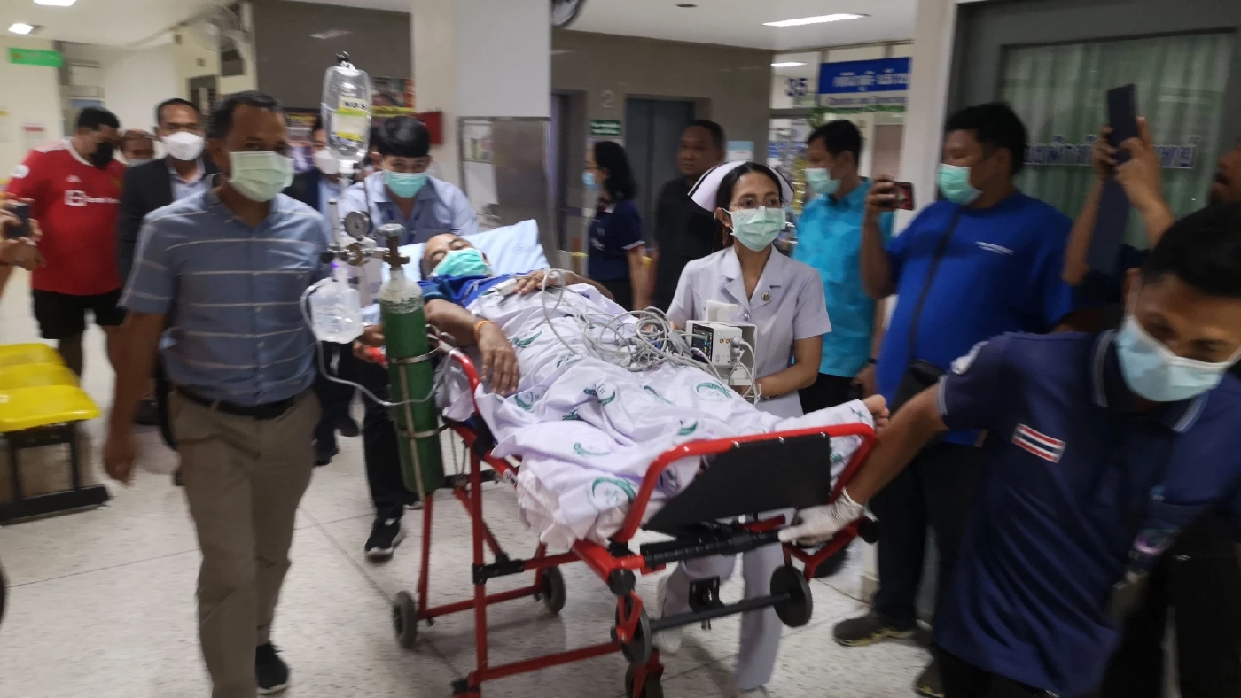 ด่วน! หาม "นริศ ขำนุรักษ์" ส่ง รพ.หลังวูบหมดสติ