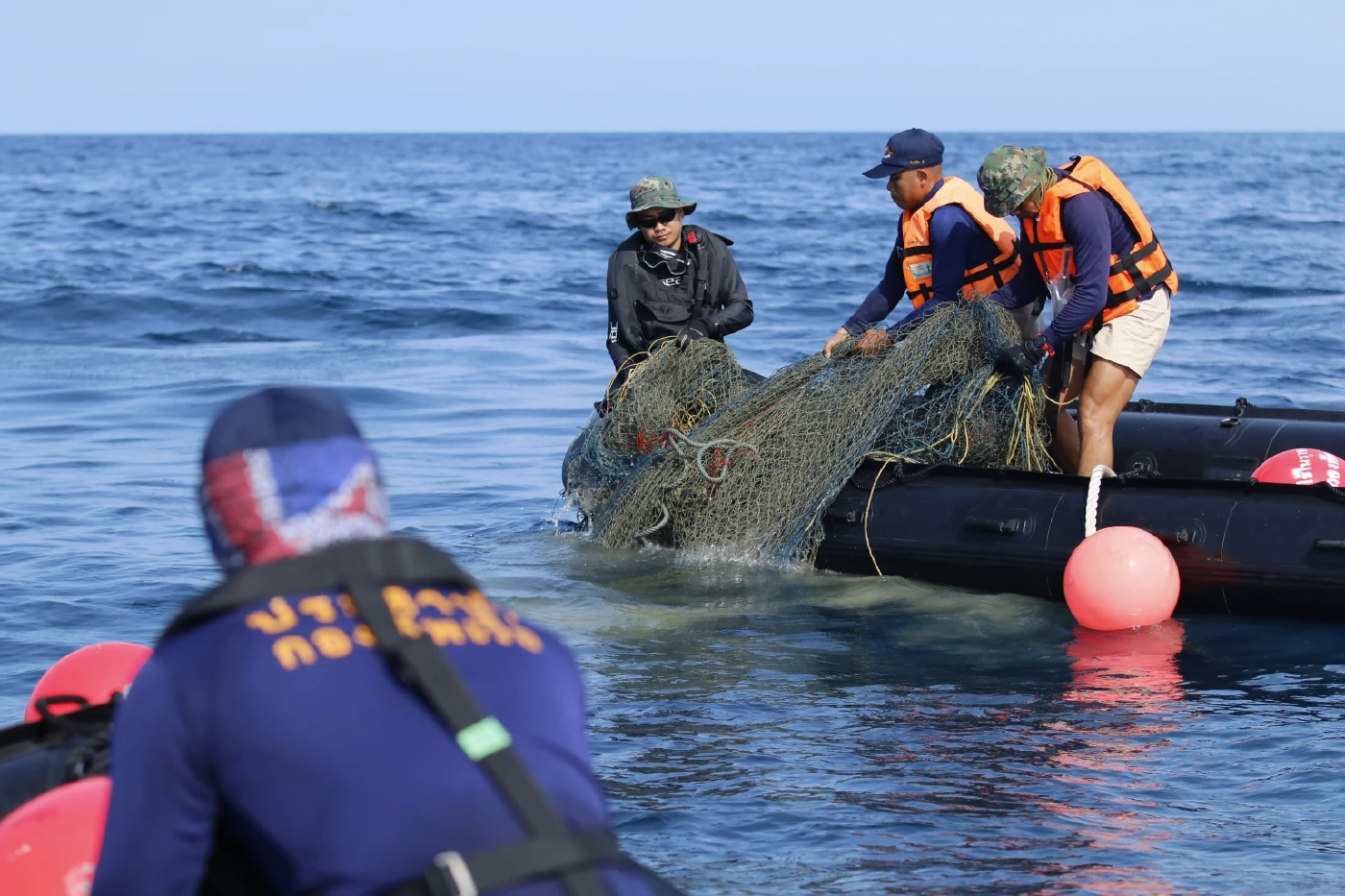 เตรียมเคลื่อนร่าง ‘ต้นเรือพลับ’ พระราชทานน้ำหลวงอาบศพอย่างสมเกียรติ