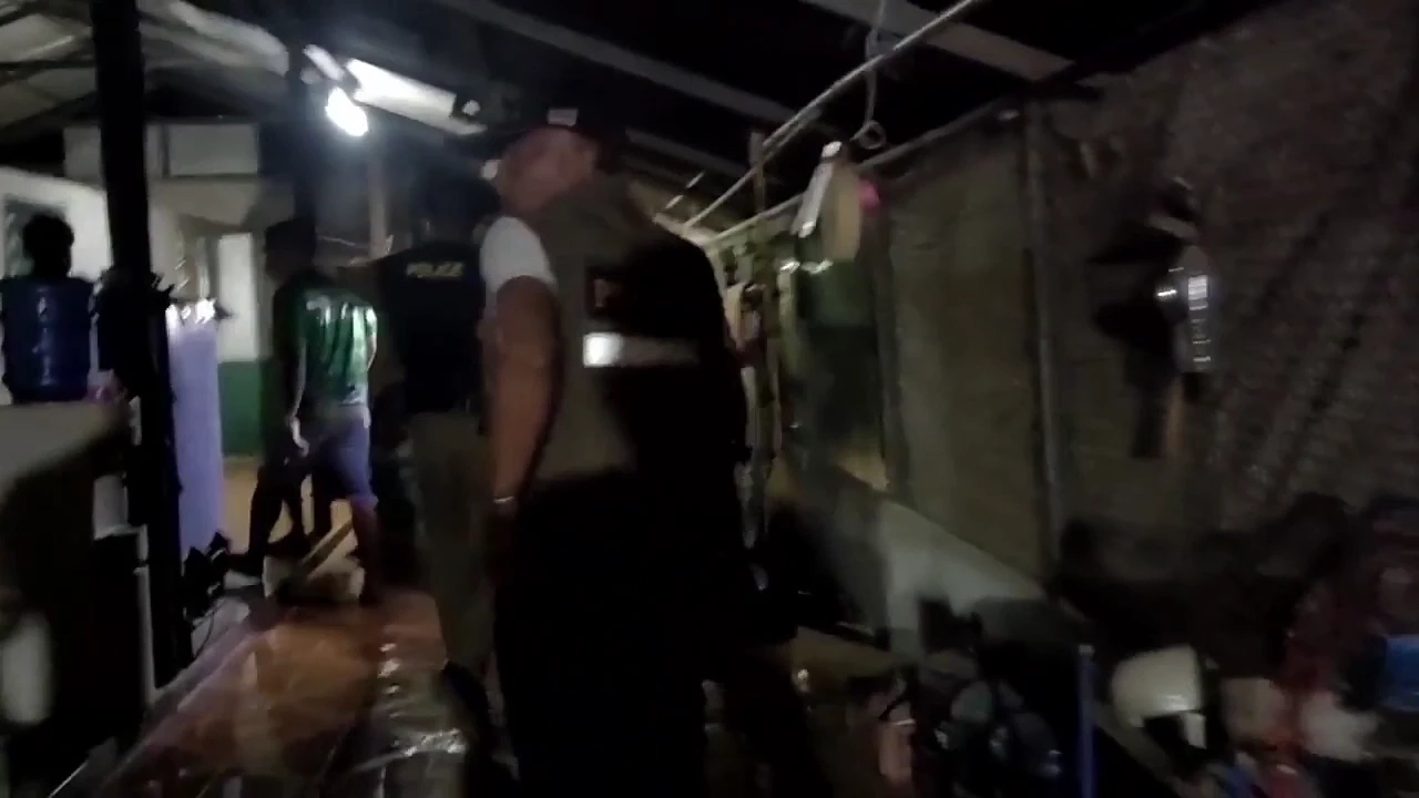 พระใช้ค้อนทุบหัวหญิงสาววัยรุ่นสาหัส เหตุหึงหวง