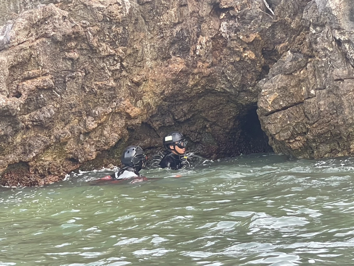 ทร. ค้น 33 เกาะ จ.ชุมพร ยังไม่พบกำลังพล "ร.ล.สุโขทัย" เพิ่ม