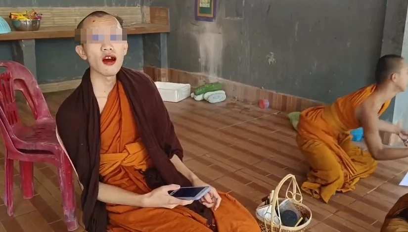 พระจันทร์ทิพย์ จนฺทโสภโณ พระลูกวัด วัดป่าหนองดินดำ 