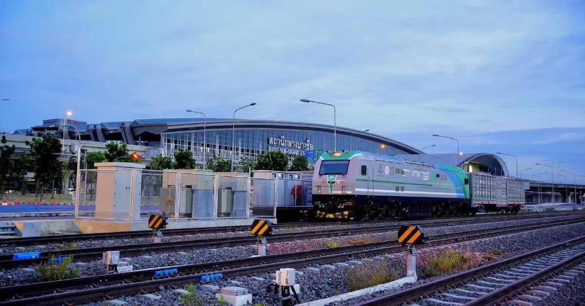 EA ส่งหัวรถจักรไฟฟ้าพลังงานแบตเตอรี่ ‘MINE Locomotive’ ทดลองวิ่งจริงสู่สถานีกลางกรุงเทพอภิวัฒน์ ผลักดันระบบรางไทยเพื่อสิ่งแวดล้อมอย่างยั่งยืน