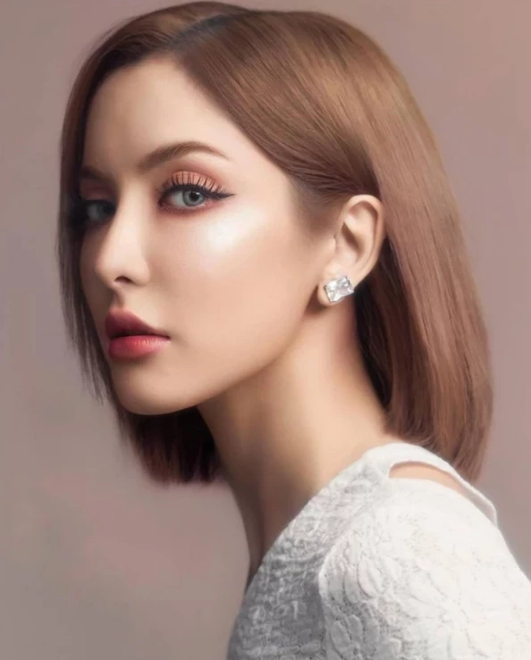 มา น.ส.สาวิกา ไชยเดช หรือ พิ้้งค์กี้ นักแสดงสาวชื่อดัง