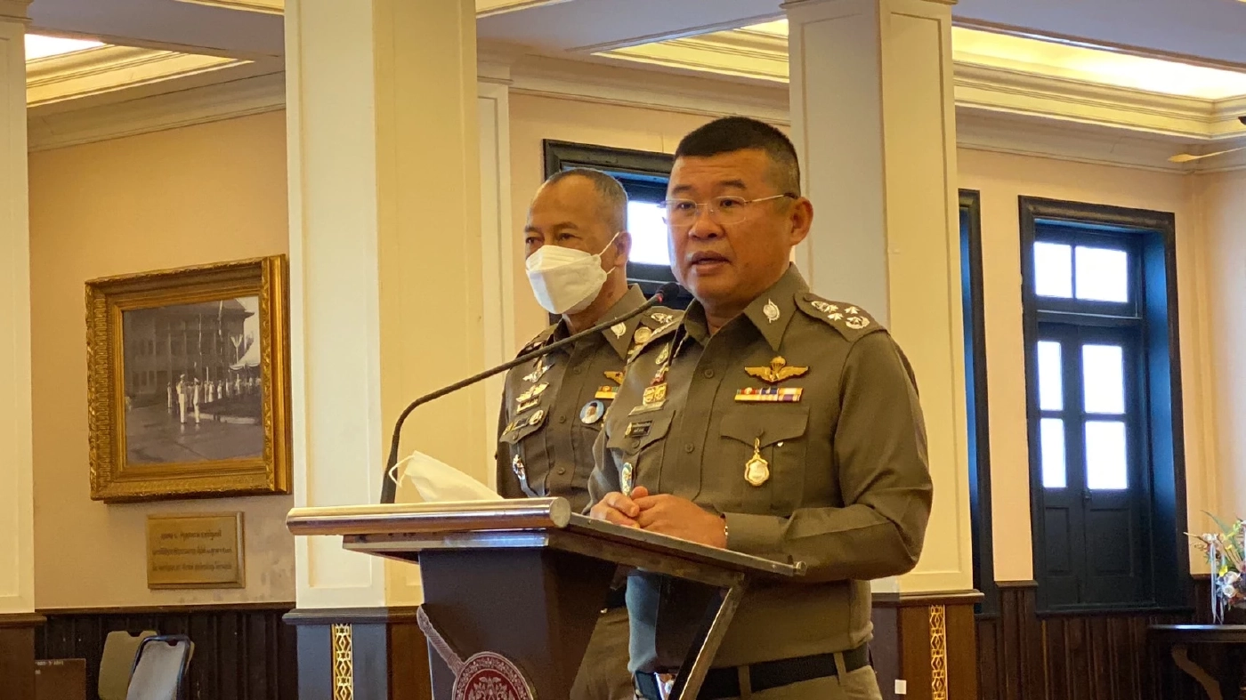 พล.ต.อ.ดำรงศักดิ์ กิตติประภัสร์ ผู้บัญชาการตำรวจแห่งชาติ 